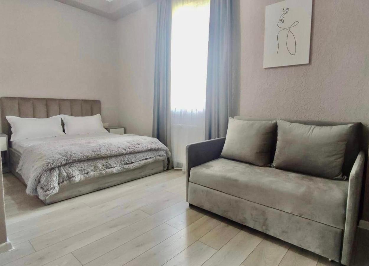 Guest House Nima Kutaisi Exterior foto
