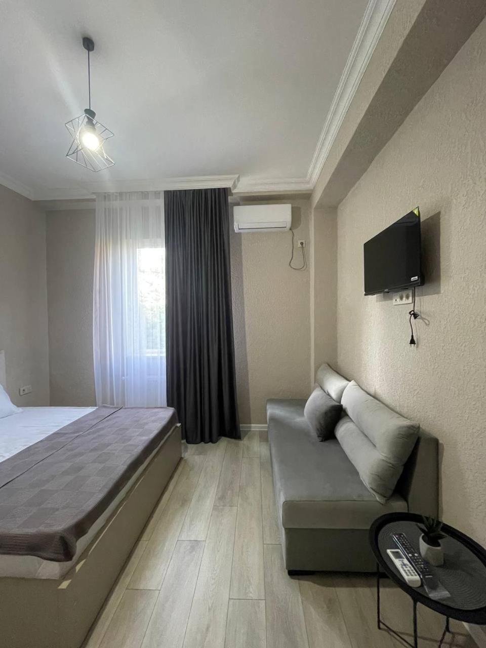 Guest House Nima Kutaisi Exterior foto